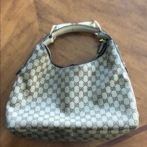 Gucci shoulder bag